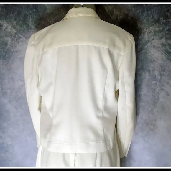 White Midi Skirt Suit Vintage 70s with Short Waiter Jacket Versatile Separates - Picture 3 of 15